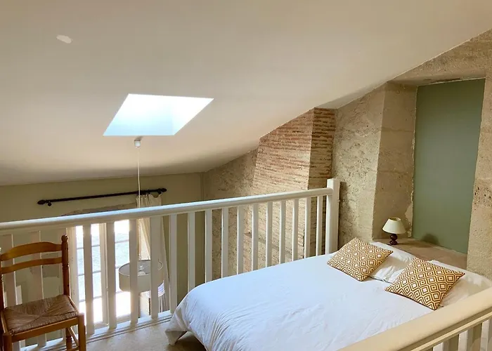 Maison De Campagne Nyaraló *